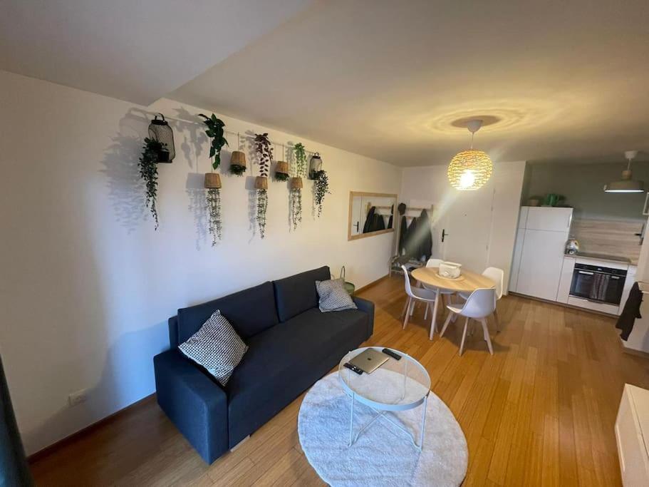 Le Grand Rue Apartment โทนง-เลส์-แบงส์ ภายนอก รูปภาพ