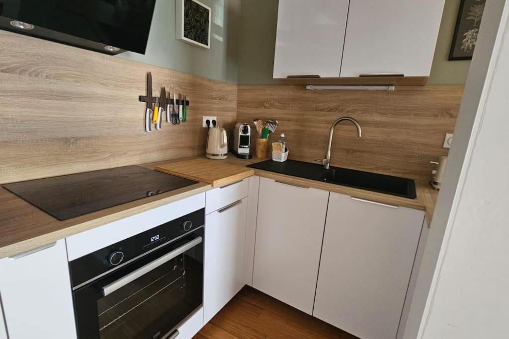 Le Grand Rue Apartment โทนง-เลส์-แบงส์ ภายนอก รูปภาพ